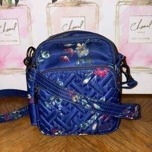 Lug CanCan Crossbody Bag in Bouquet Floral